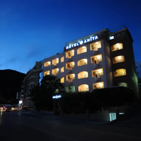 Hotel Anita
