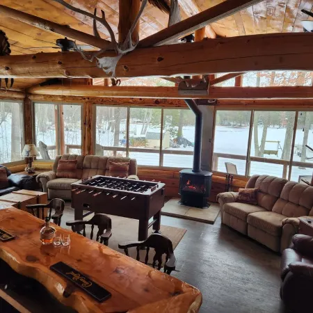 Lake Nokomis cabin
