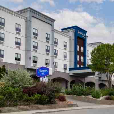 Hampton Inn by Hilton Kamloops Hotel Exterior