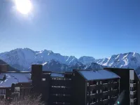 Holiday Home in Alpe d'Huez near Slopes