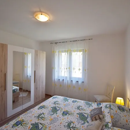 Apartment With Terrace & Lovely Garden