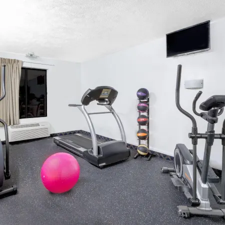 Days Inn by Wyndham Warrensburg