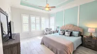 New Custom House! Private, Clean, Safe! Walk to the Beach!