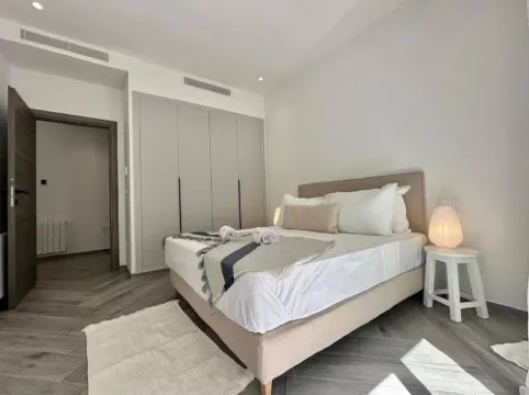 Onyx Apartment at Lake 2 with beautiful terrace