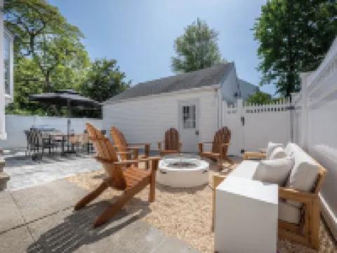 コージー コテージ ウィズ ファイアピット フェアフィールドのホテル