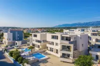 Apartments & Rooms Danivan Pool Villas - piscina