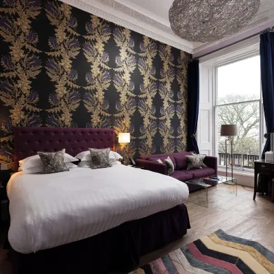 24 Royal Terrace Отели рядом с достопримечательностью «Аббатство Хоулируд»