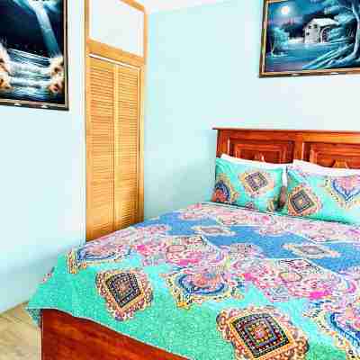 Dawson’s Hideaway Rooms