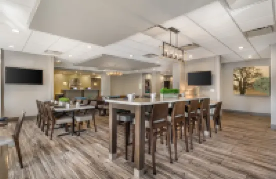 Holiday Inn KNOXVILLE N - MERCHANT DRIVE by IHG