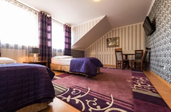 Noclegi Komfort Hotels in 