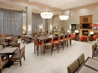 Hampton Inn & Suites Phoenix Glendale-Westgate Hotels near Camelback Ranch