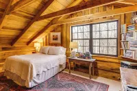 Deck, Sauna & Mtn View! Fort Payne Cabin - Wifi