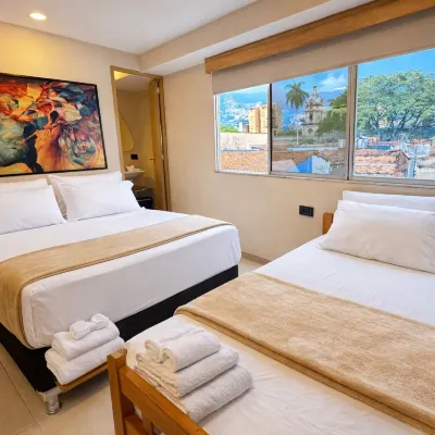 Hotel Medellín Central Hoteles cerca de Plazuela San Ignacio