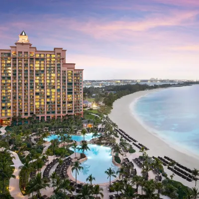 ذا ريف آت أتلانتيس Hotels near شاطئ كوف