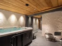 Chalet Téléporté Jacuzzi Hammam Cheminée 14 personnes max Hôtels à : Les Gets