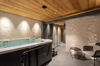 Chalet Téléporté Jacuzzi Hammam Cheminée 14 Personnes Max