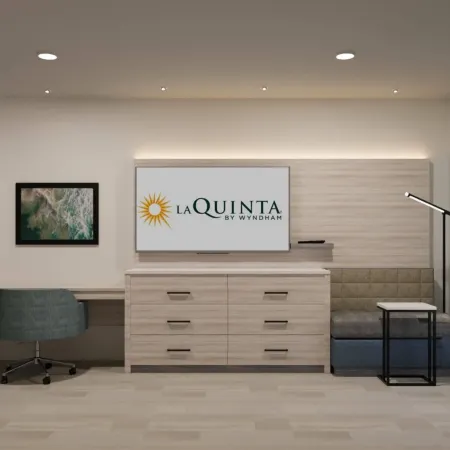 La Quinta Inn and Suites by Wyndham Torrance Redondo Beach Отели в г. Торранс