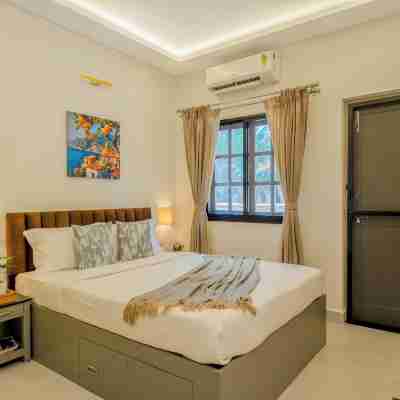Staymaster Zuno 2BR Apartment Rooms