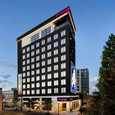 Moxy Atlanta Downtown Отели рядом с достопримечательностью «Океанариум Джорджии»