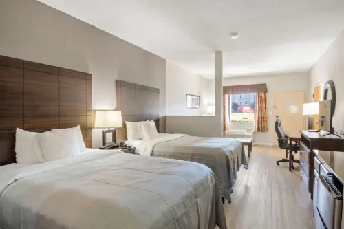 Quality Suites Hickory South