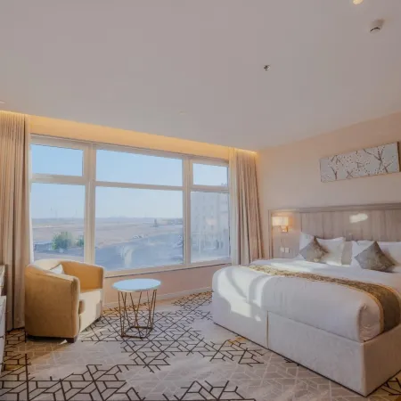 Grand Line Hotel