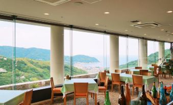 Wisterian Life Club Usami
