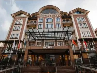 Shedevr Plaza Hotels in Namangan