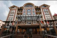 Shedevr Plaza Các khách sạn ở 