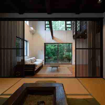 Karako Rooms