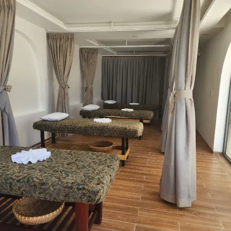Mana Mui Ne Beach Resort & Spa