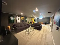 綠灣包裝工距蘭博球場一個街區五星度假屋 ⭐️⭐️⭐️⭐️⭐️ - 民宿