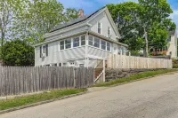Home Near Parks and Downtown Worcester