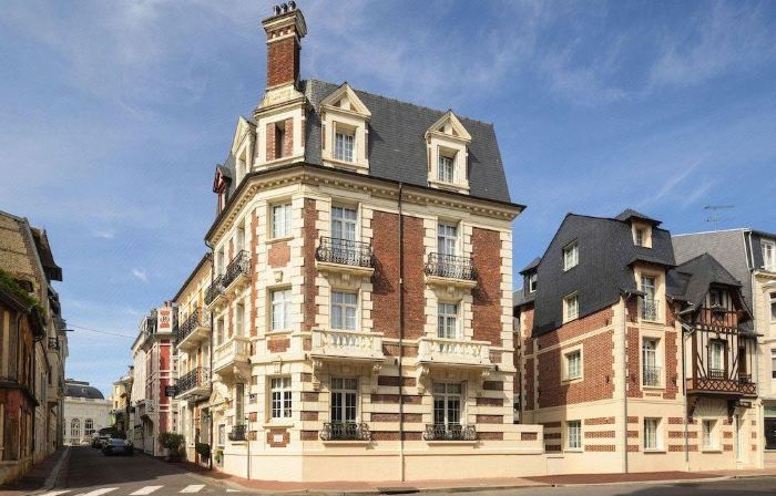 Hôtel le Fer à Cheval