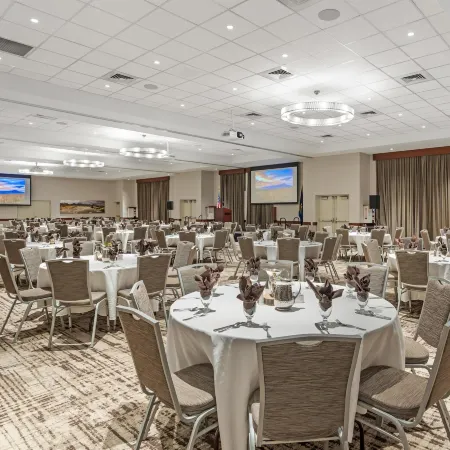 Best Western Plus GranTree Inn