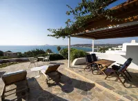 Charming Naxos Villa, Ocean Views, Modern Comfort, Tranquil Escape - Villaer