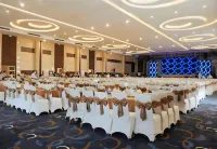 Muong Thanh Grand Thanh Hoa Hotel - parking