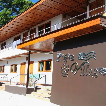 Lipe Village Resort