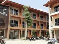 Chaweng Terrace Hotel dekat Pantai Bangrak