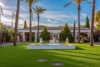 GuestReady - Sunset Golf with Private Garden - Condos