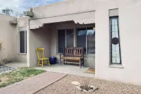 Cozy Southwest Style Santa Fe Condo! - Condos