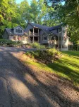"Liberty Living" - A charming home with wooded views for privacy and relaxation. - 4-Star