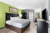 Quality Inn & Suites Gibsonia - Pittsburgh North - Jacuzzi