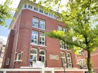 Dutch Design Hotel Vondelpark Hotels near Amstelveenseweg Station