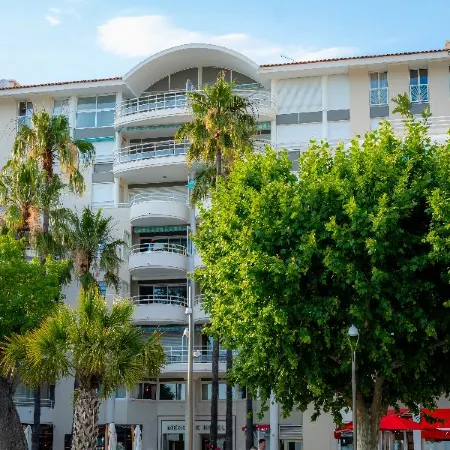 Mercure Saint Raphael Centre Plage