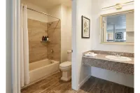 Garland Inn & Suites near Dallas TX - Parkering