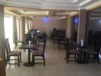 Silvia's  Inn Hotel - petit déjeuner