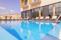 Montello Hotel - Pools