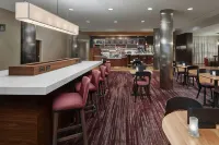 Courtyard Shreveport-Bossier City/Louisiana Boardwalk - Quầy Bar
