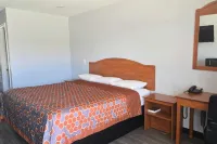 Stay Inn Checotah Near Eufaula Lake - parking