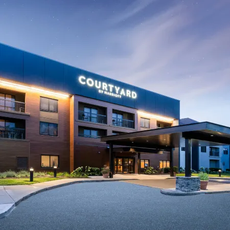 Courtyard Columbus Airport